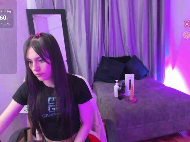TinaJons webcam