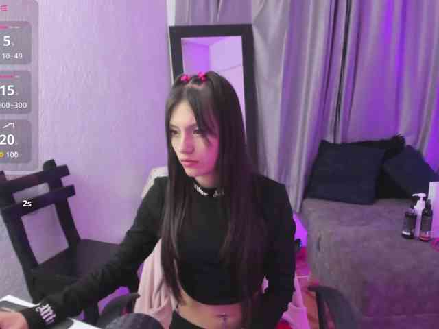 TinaJons webcam