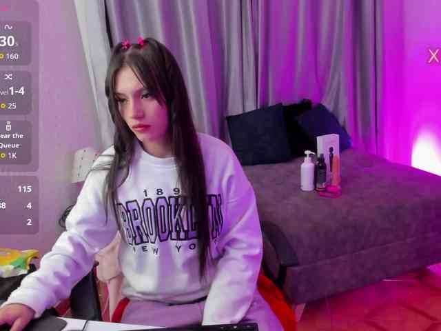 TinaJons webcam