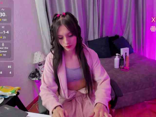 TinaJons webcam