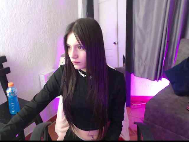 TinaJons webcam