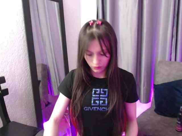 TinaJons Live Webcam on BongaCams