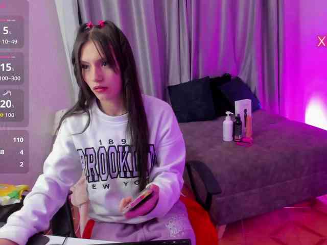 TinaJons webcam