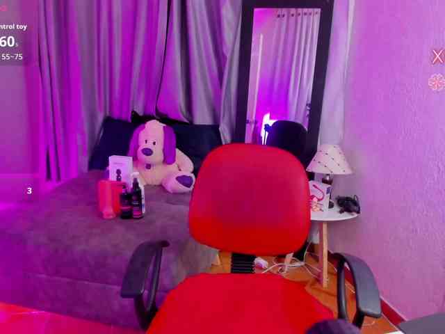 TinaJons webcam