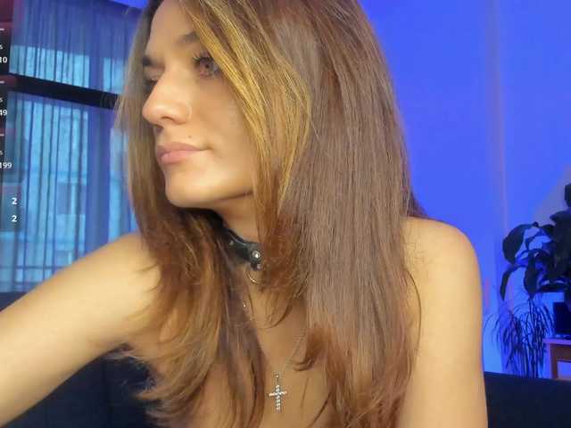 Iloveyou111 live cam on BongaCams