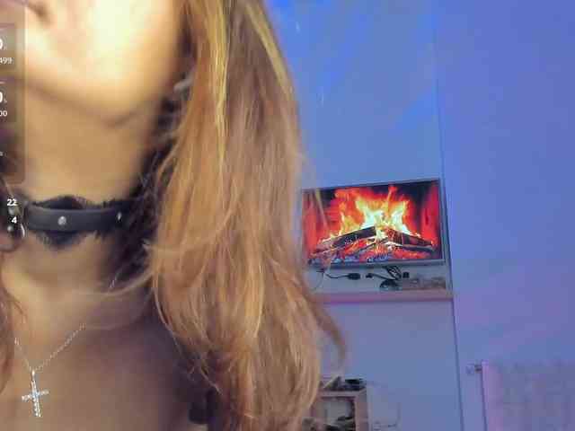 Iloveyou111 webcam