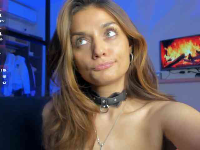 Iloveyou111 webcam