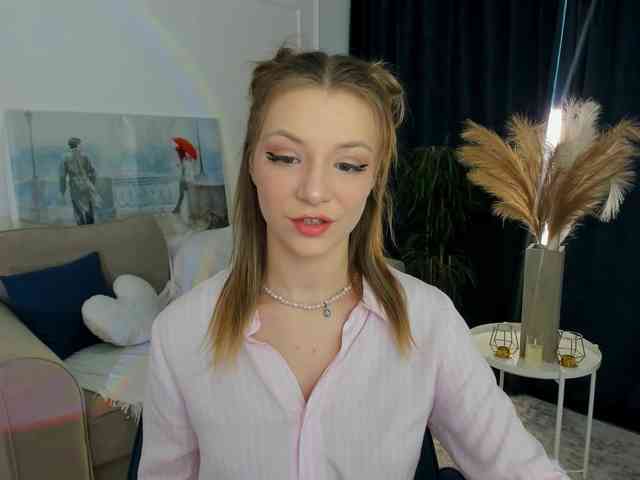 AmandaGrace webcam
