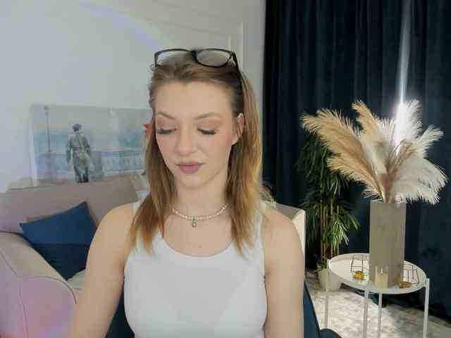 AmandaGrace webcam