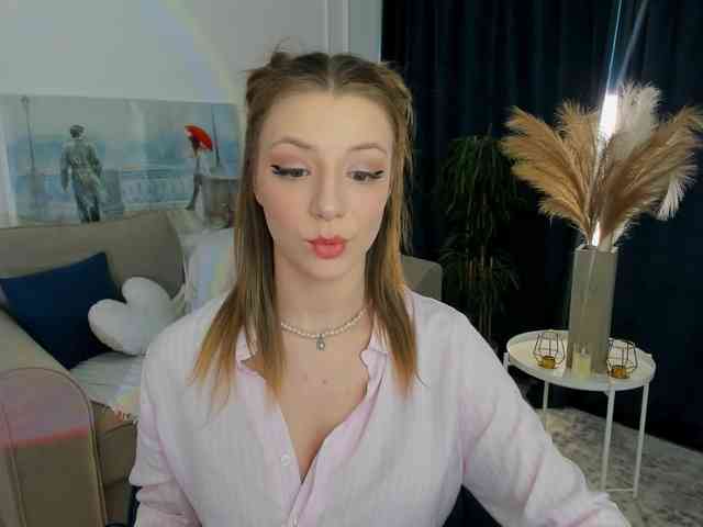 AmandaGrace webcam
