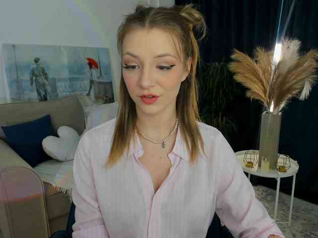 AmandaGrace webcam