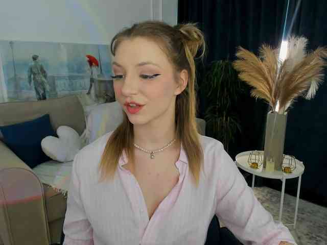 AmandaGrace webcam