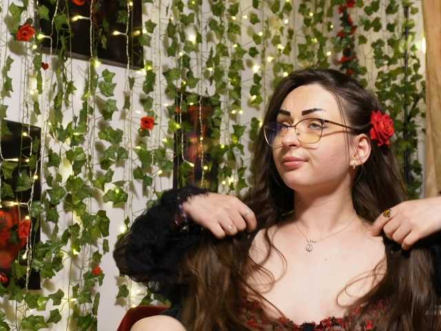 NaughtYHomemadE live cam on BongaCams