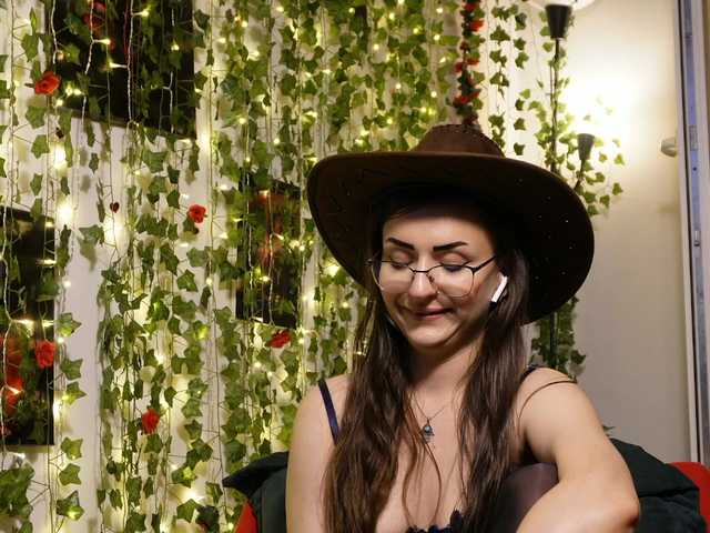 NaughtYHomemadE live cam on BongaCams