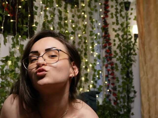 NaughtYHomemadE live cam on BongaCams