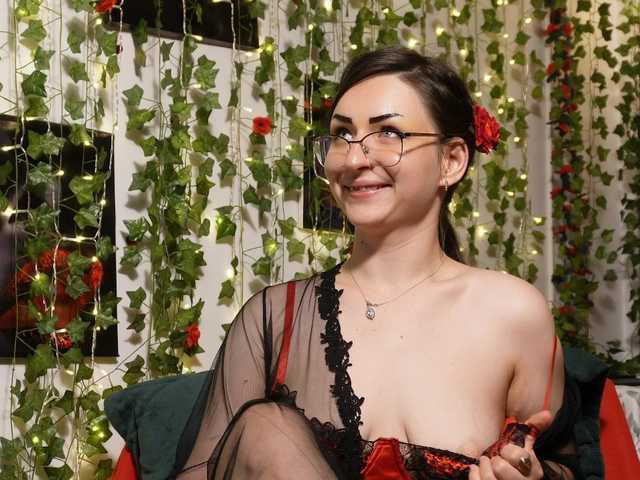 NaughtYHomemadE live cam on BongaCams