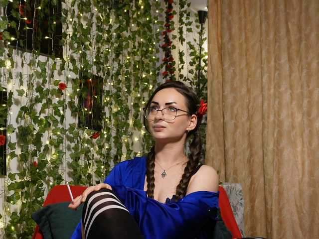 NaughtYHomemadE live cam on BongaCams