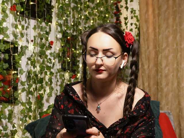 NaughtYHomemadE live cam on BongaCams