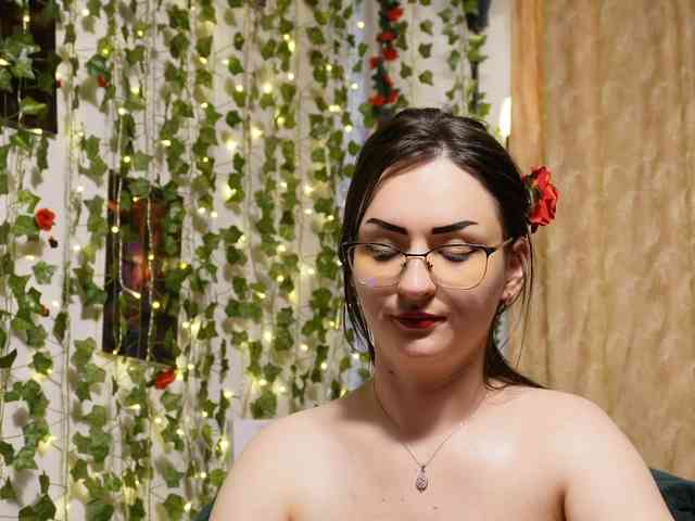 NaughtYHomemadE webcam