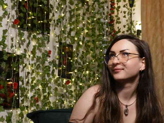 NaughtYHomemadE webcam