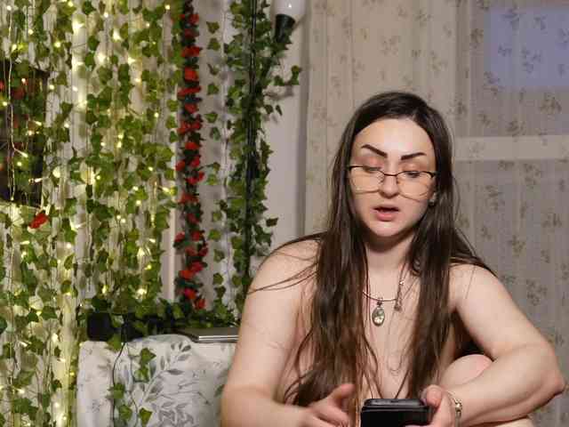 NaughtYHomemadE webcam