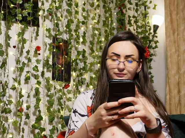 NaughtYHomemadE webcam