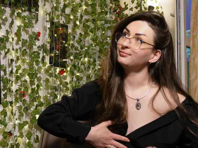 NaughtYHomemadE webcam