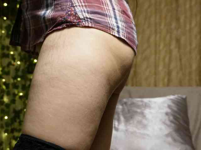 NaughtYHomemadE - Girl 