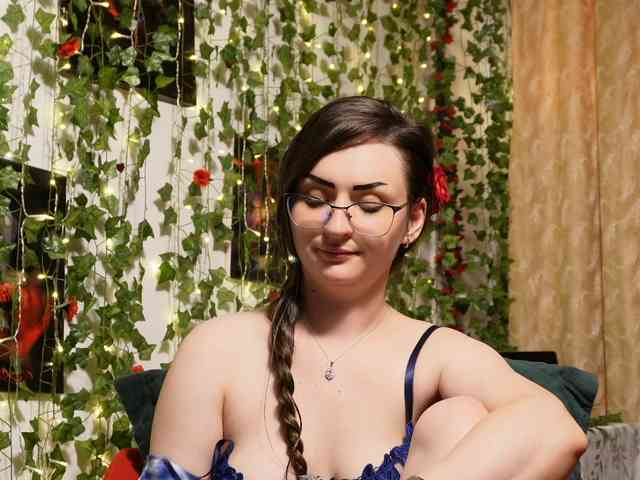 NaughtYHomemadE webcam