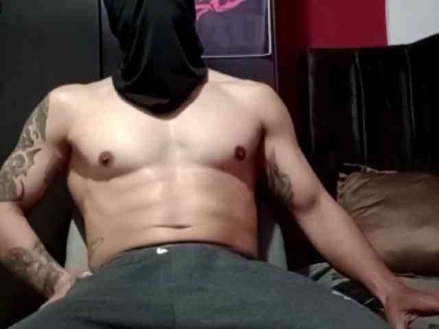 androd666 Live Webcam on BongaCams