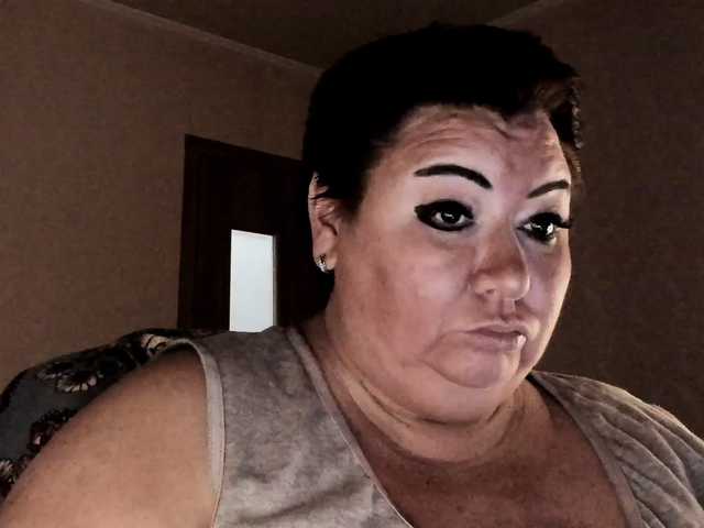 Alinahott1