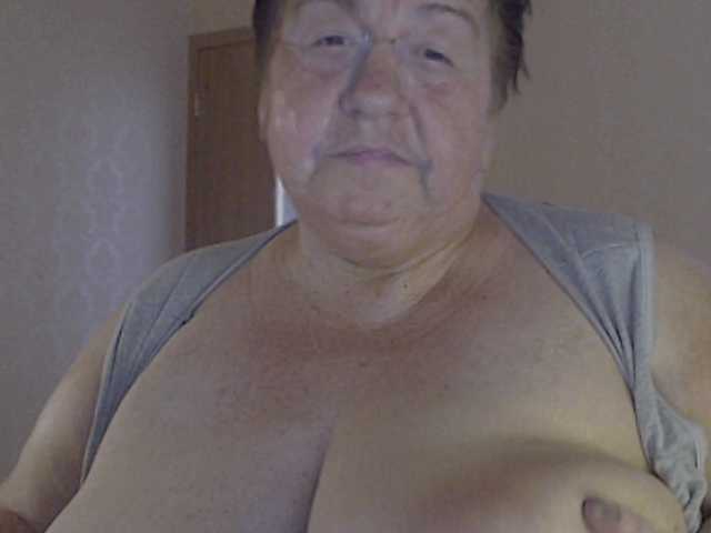 Alinahott1 live webcam show