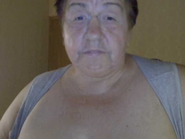 Alinahott1 live webcam show