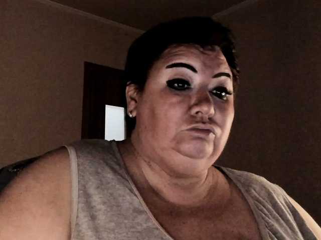 Alinahott1 live cam