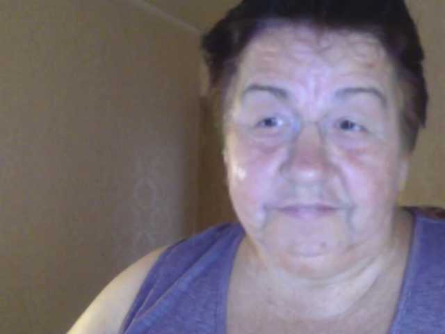 Raisa56 live webcam show