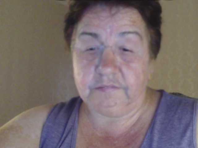 Raisa56 live webcam show