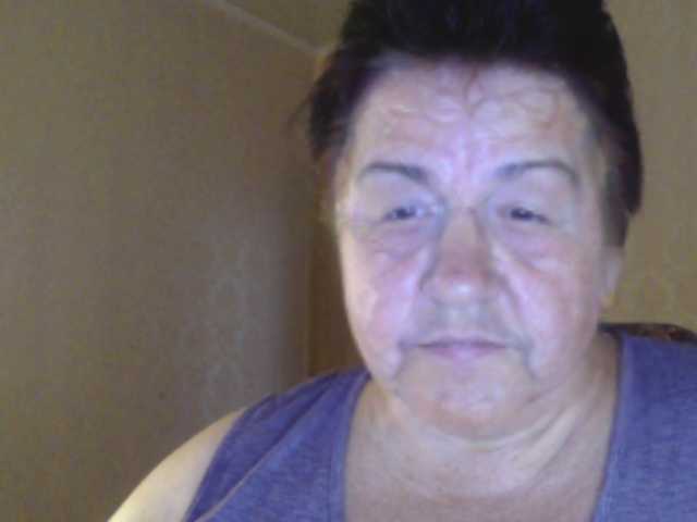Raisa56 live webcam show
