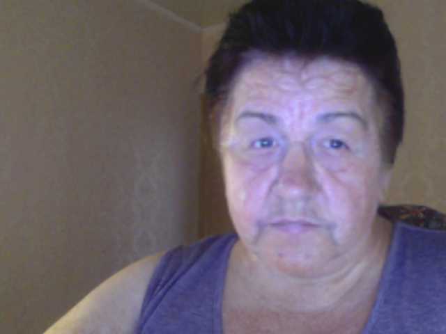 Raisa56 live webcam show