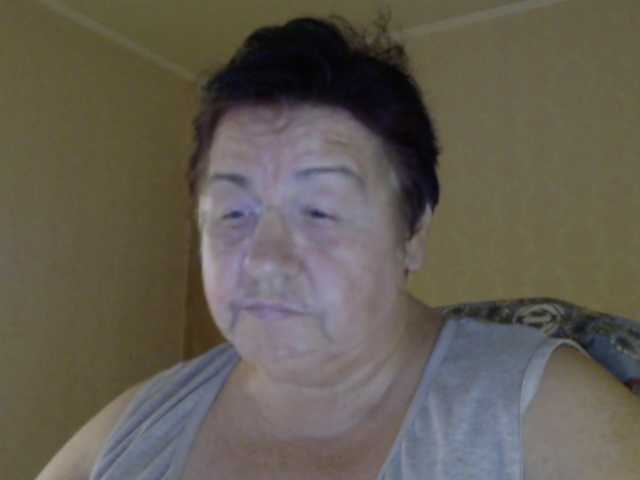 Alinahott1 live cam on BongaCams