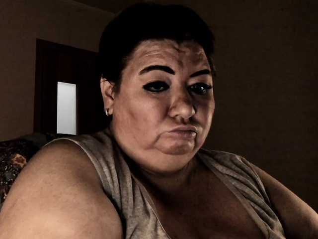 Alinahott1 live cam on BongaCams