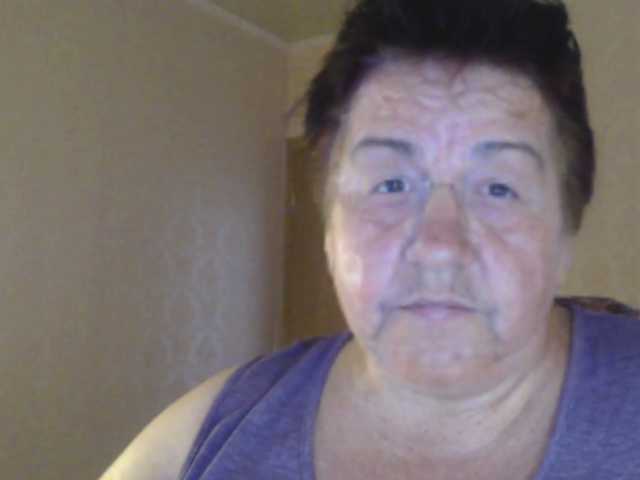 Raisa56 live webcam show