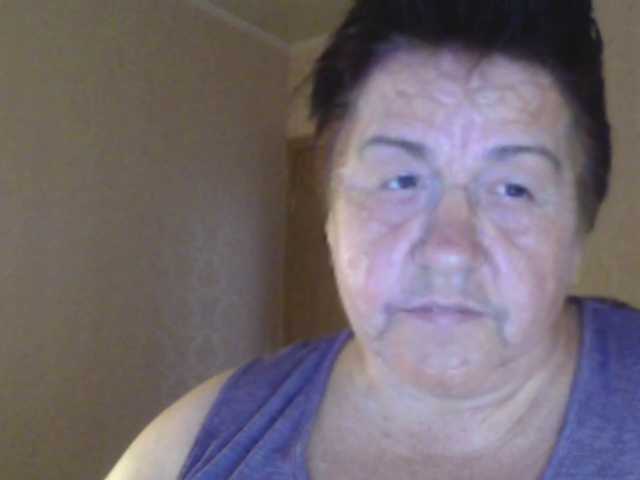 Raisa56 live webcam show