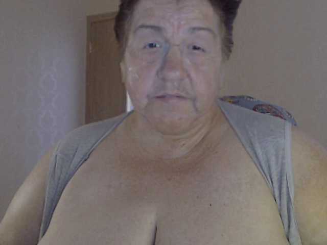 Alinahott1 live webcam show