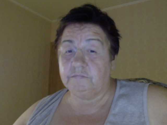 Alinahott1 live cam on BongaCams