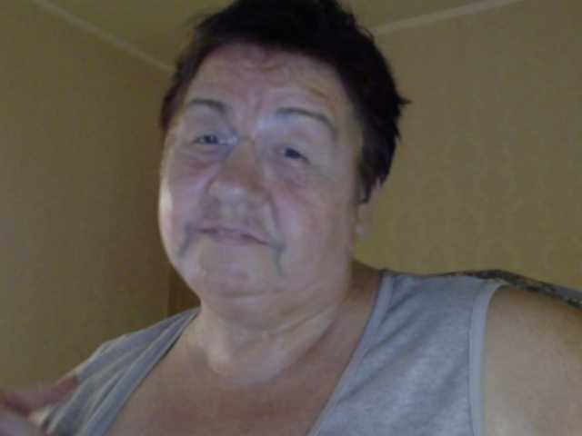 Alinahott1 live webcam show
