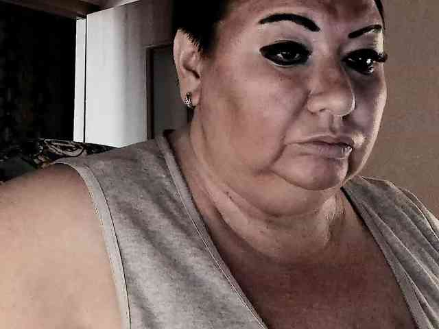 Alinahott1 Alinahott1