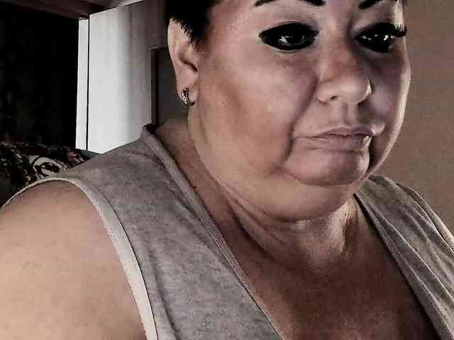 Alinahott1 Alinahott1