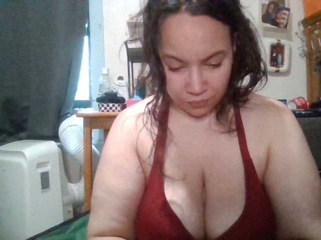 Kandykay live cam on BongaCams