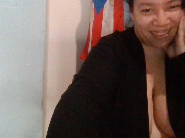 Kandykay — live female cam