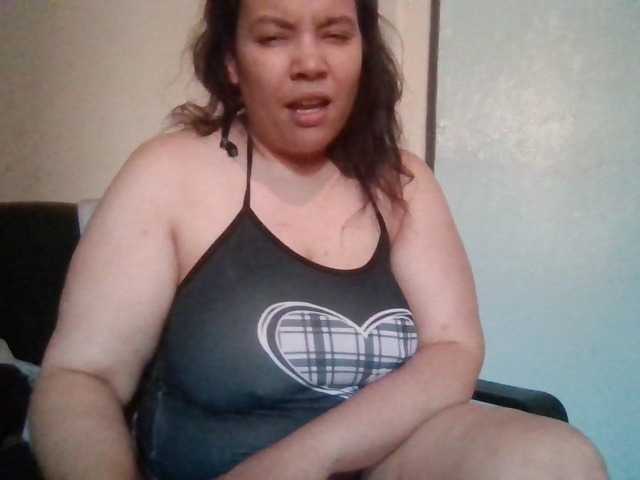 Kandykay live webcam show